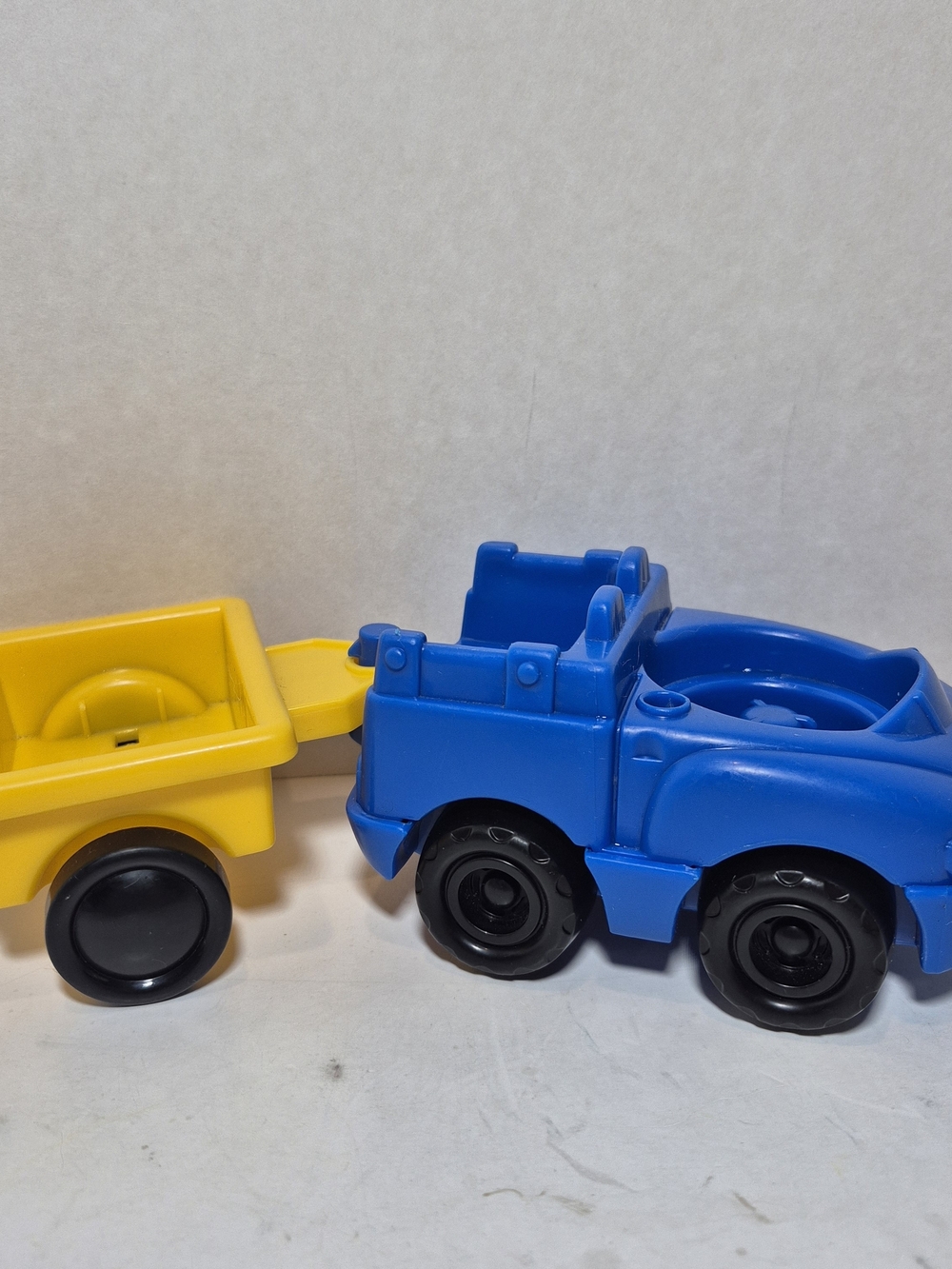 Fisher Price Little People 2001 Blue Truck And Yellow Trailer